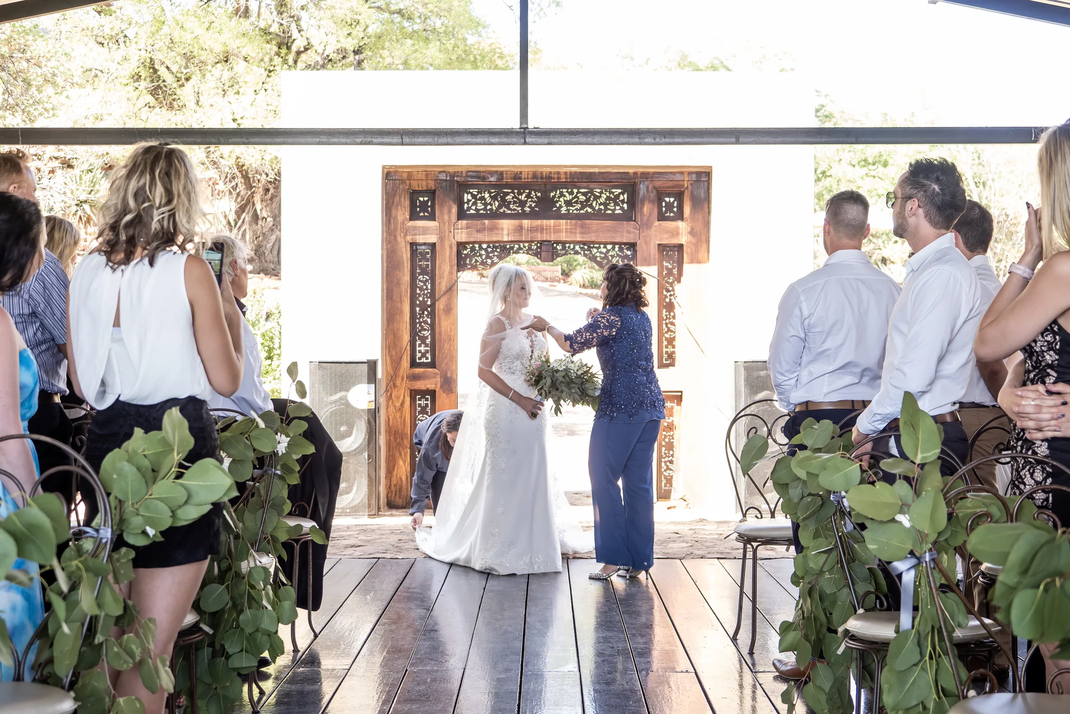 Leani arriving at the ceremony